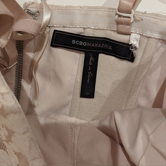 BCBGMaxAzria - Picture 3 of 16